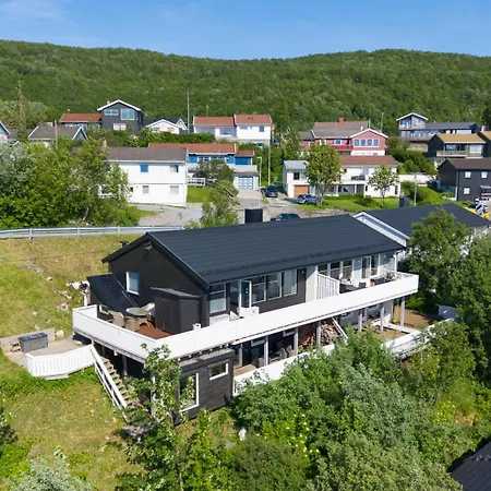 Panorama View! Modern,balcony/parking Daire Bodø