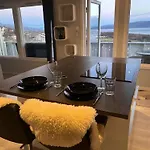 Panorama View! Modern,balcony/parking Будё